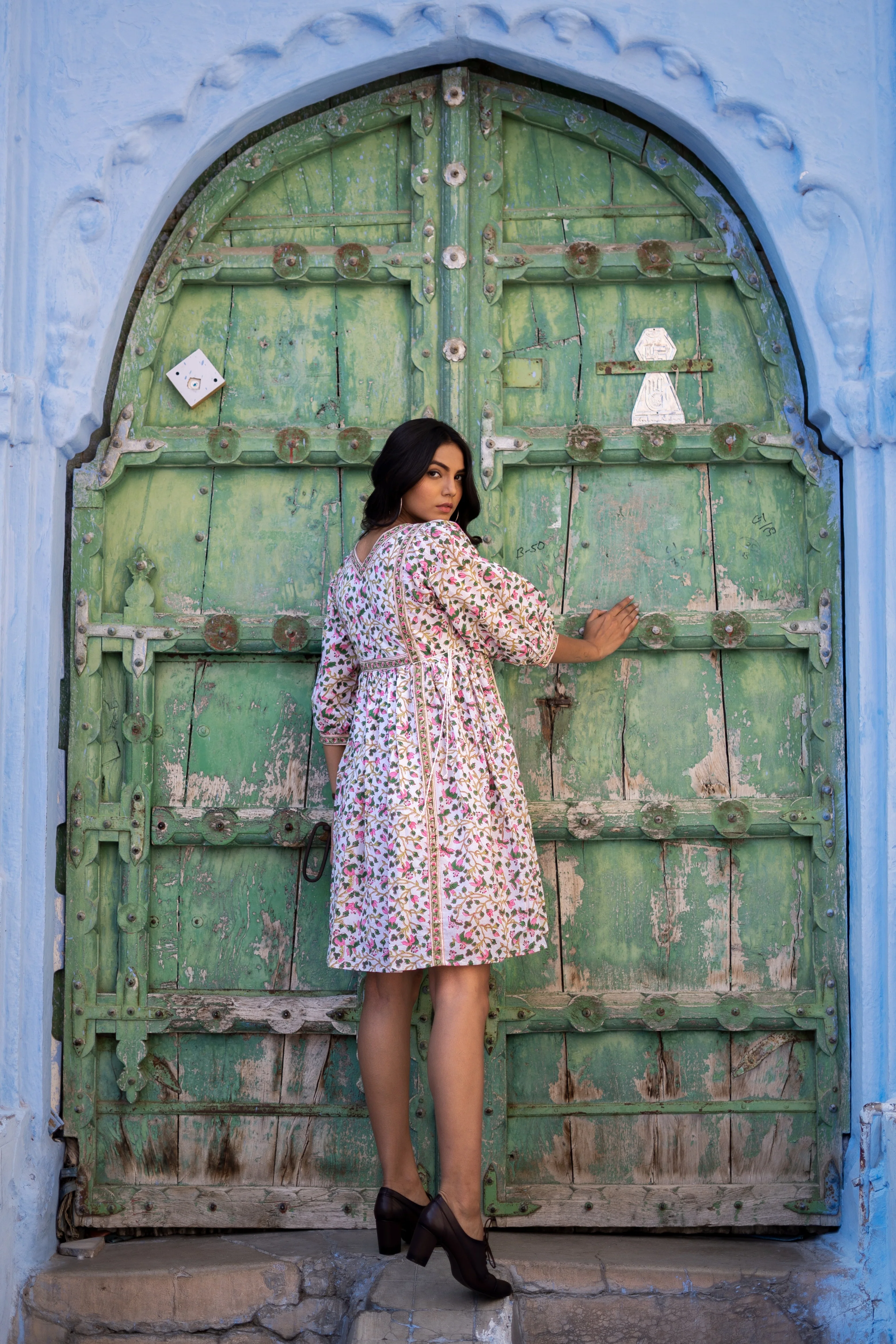 White Mughal ‘Marvel’ Hand Block Printed Cotton Dress - L - Image 7